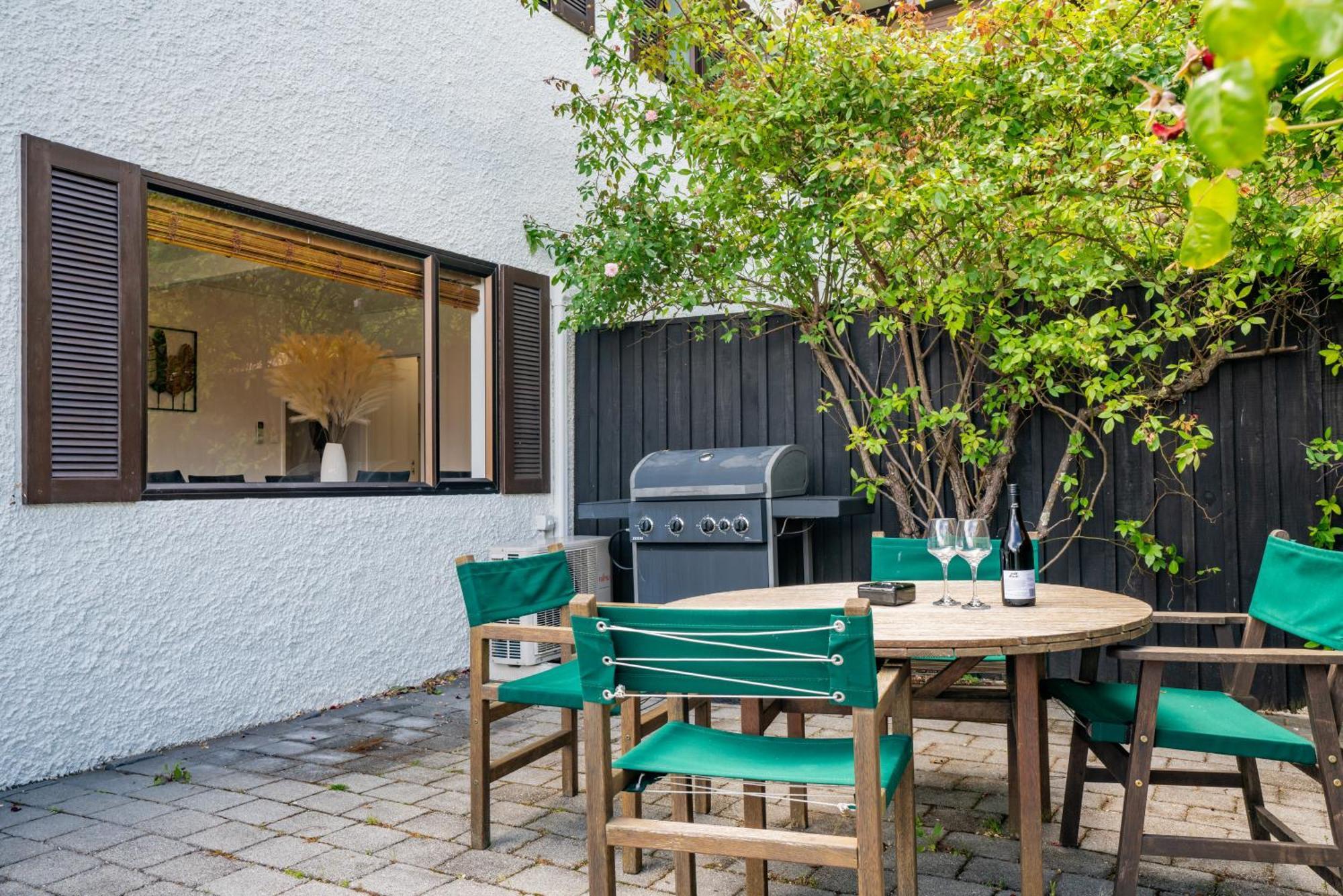דירות קווינסטאון Town Centre Location With Stunning View - Unit 8 מראה חיצוני תמונה